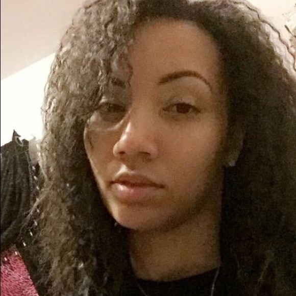 Meet your Posher, Zaeiah - Picture 1 of 8